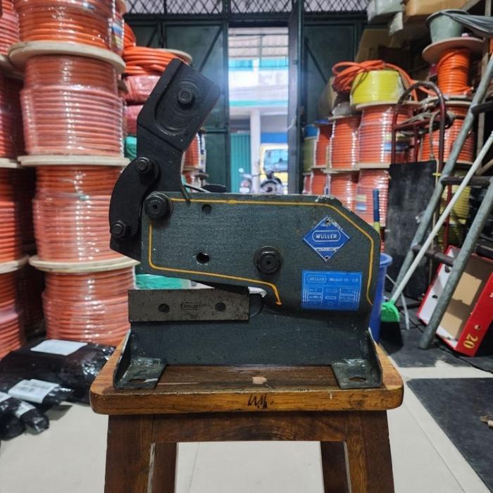 Gunting Plat Besi Muller 3S/3R Alat Potong Plat Besi Muller Gunting Plat Besi Kacip
