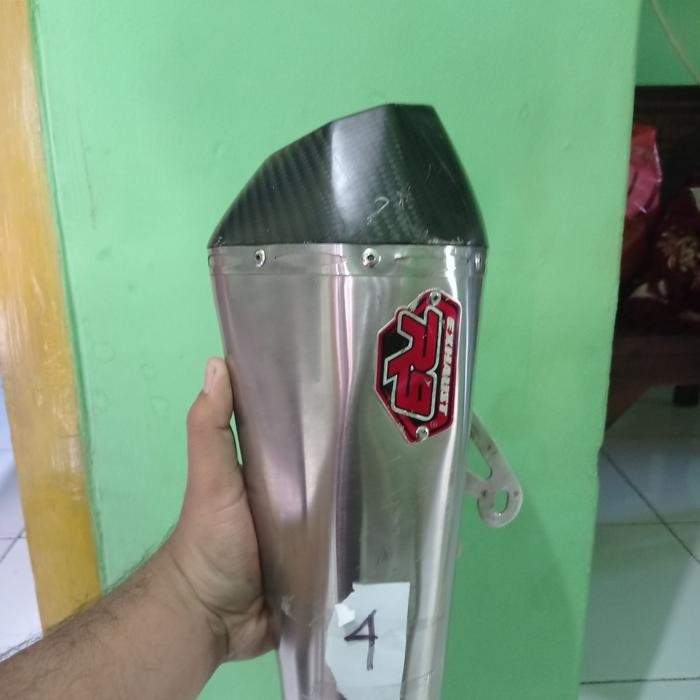 ORIGINAL silencer r9 zeta READY STOCK