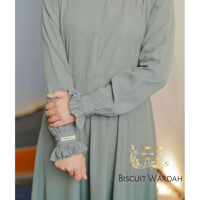 Pilihan- [Gamis Hermosa] Gamis Embos Hermosa Motif Biscuit Hijau Sage-Gamis Embos Hijau
