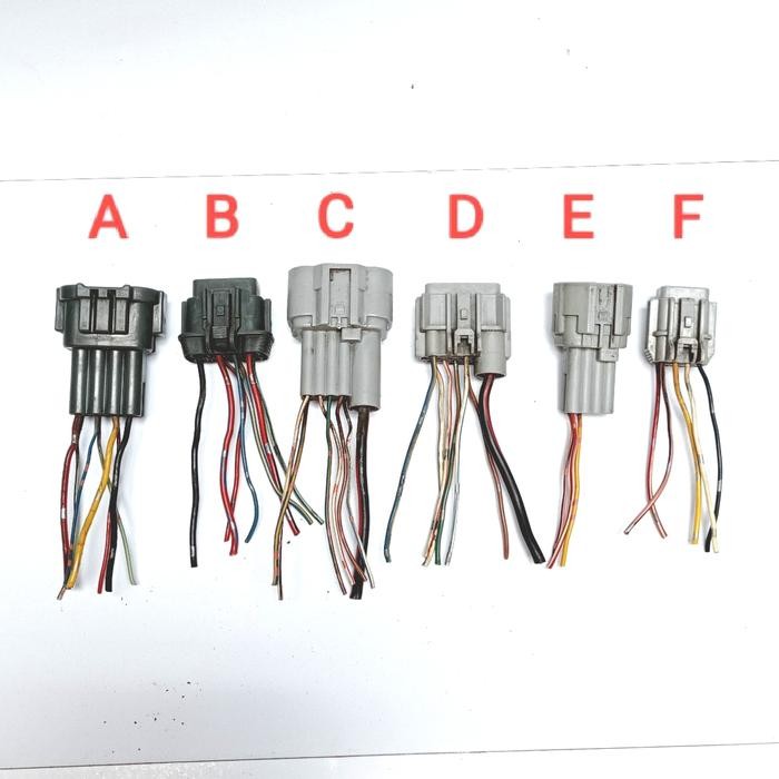 Socket Nissan Xtrail T30 Original Copotan