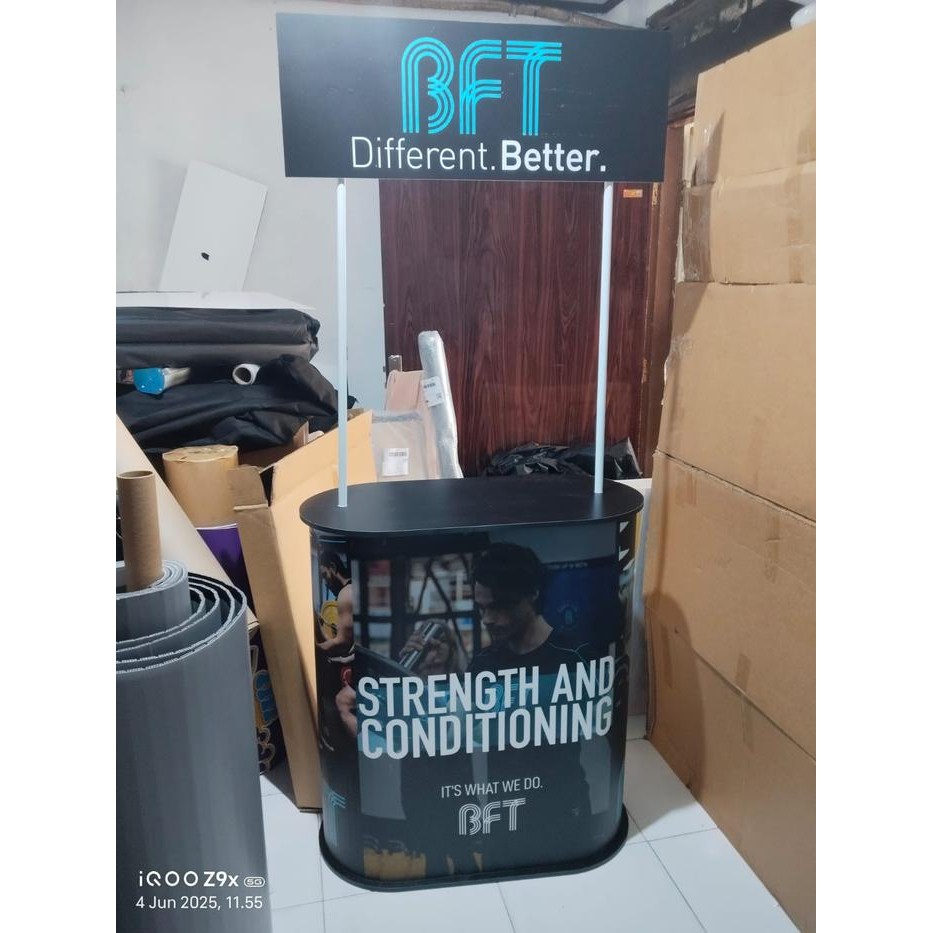 EVENT DESK / MEJA PROMOSI /BOOTH KAYU/MEJA JUALAN POLOS PLUS CETAK