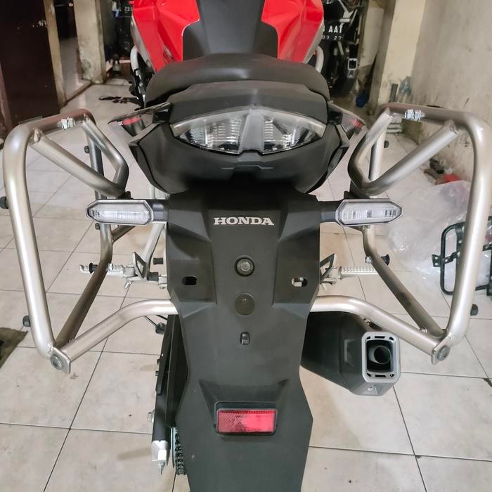 Bracket Sidebox Bracket Sidebag Cb150X