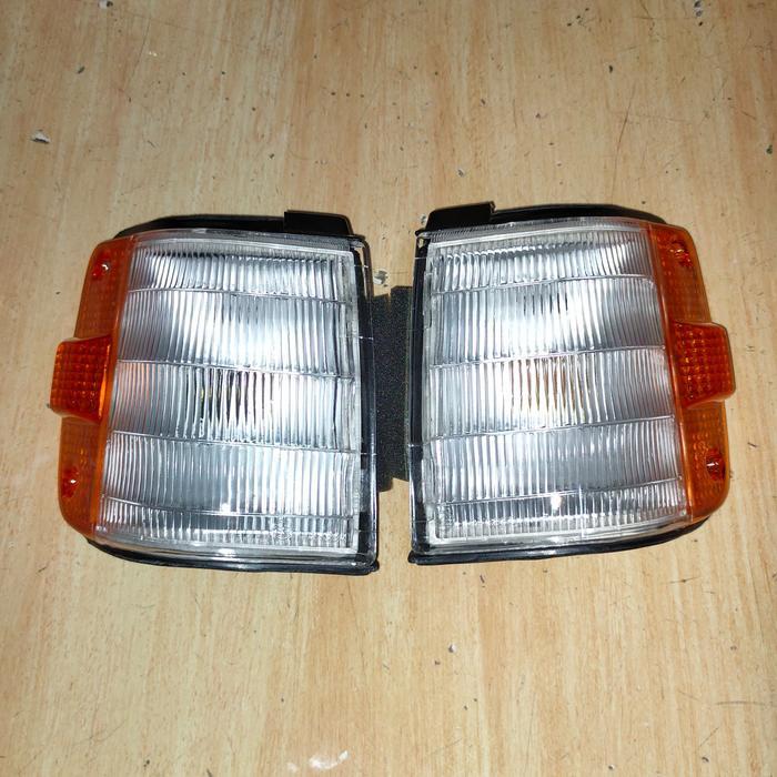 LAMPU SEIN MAZDA 323 1986 - 1987 OK.