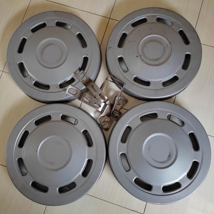 Pilihan- Wildop Truk Canter R16 Rebecca 1Set