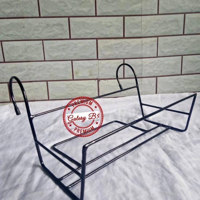 rak bunga gantung pagar/rak bunga balkon/rak pot pagar