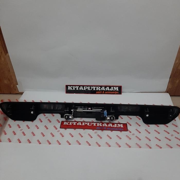 Jual Handle Pintu Bagasi Granmax / Handel Pintu Bagasi Belakang Granmax Best Seller