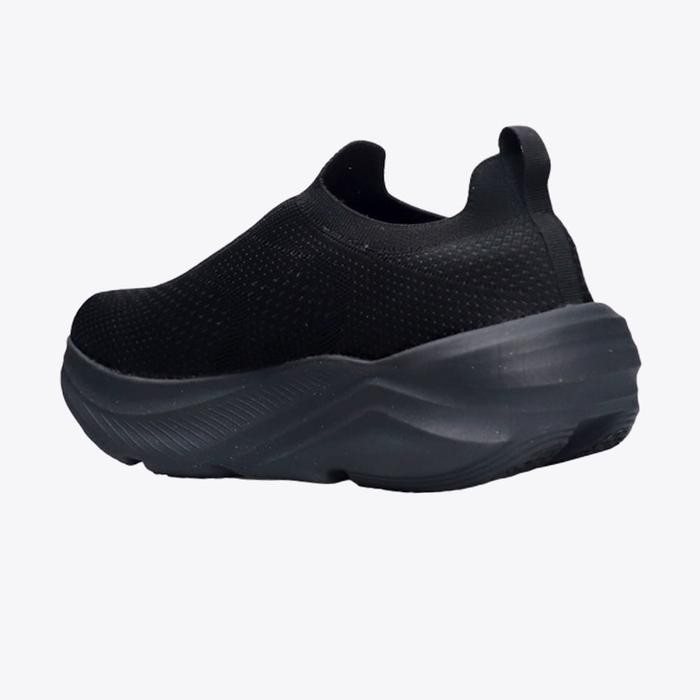 Ortuseight Sepatu Sneakers Hyperblast Slip-On Black