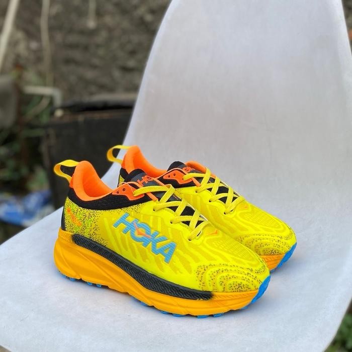 Sepatu Trail Run Hoka Challenger ATR 7 Goretex / Sepatu Lari Hoka