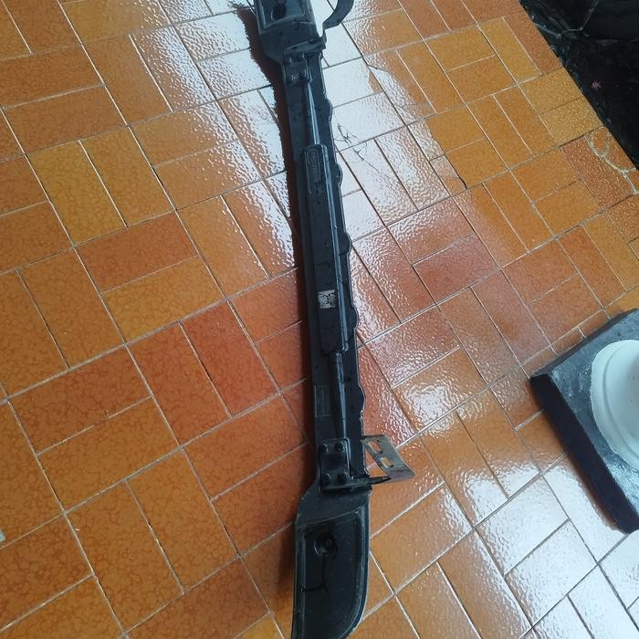 TANDUK PENGAMAN BUMPER BELAKANG TOYOTA AVANZA XENIA LAMA