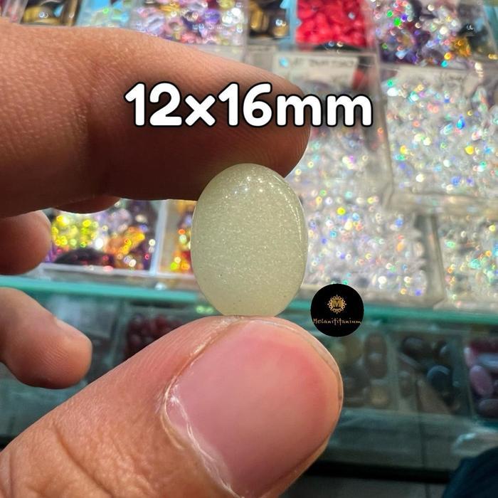 [HANYA BATU] Batu Fosfor Menyala ditempat Gelap