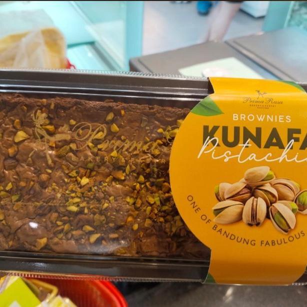BROWNIES KUNAFA PISTACHIO PRIMA RASA