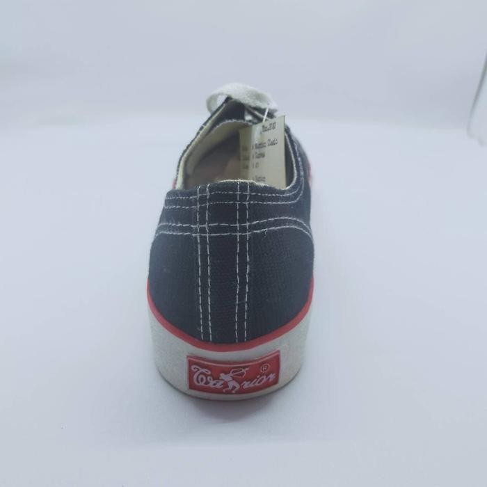 Sepatu Warrior Classic Low / Sepatu Warrior Pendek Black Original