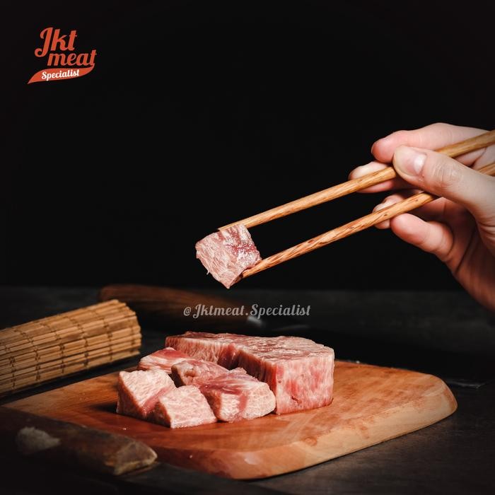

Pilihan- Wagyu Cube / Steak Wagyu Cube / Daging Wagyu Cube