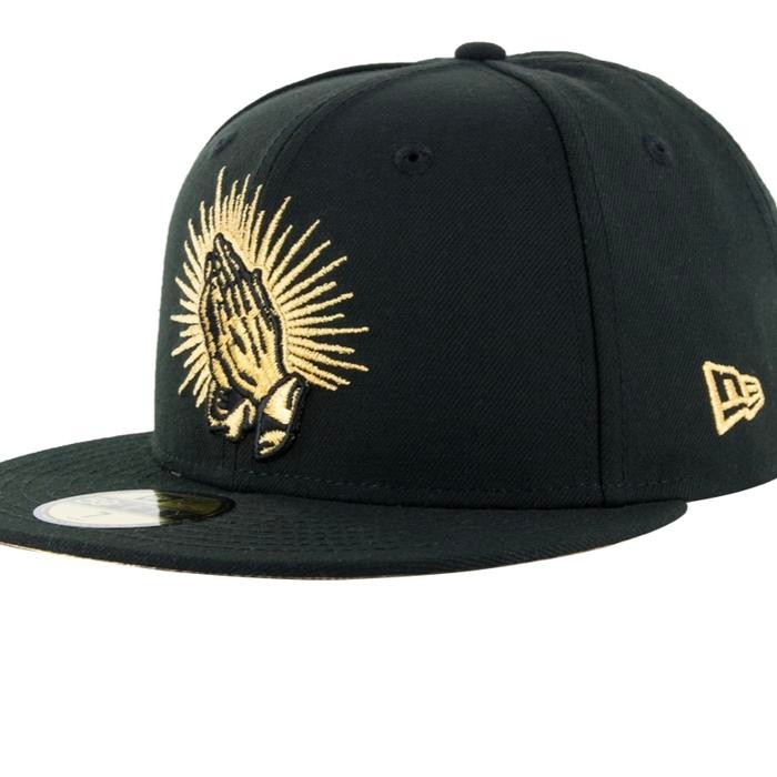 Ready New Era 59Fifty praying hands not bapesta not supreme bape hypebeast