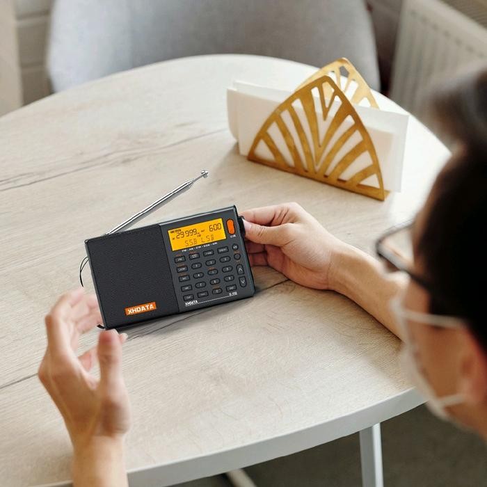 Radio XHDATA D808 FM Stereo AM LW SW SSB AIR Band Digital Receiver ni