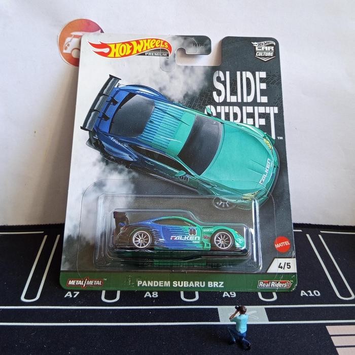 HOT WHEELS PREMIUM PANDEM SUBARU BRZ FALKEN SLIDE STREET (STOCK B) - HOTWHEELS KODE 880