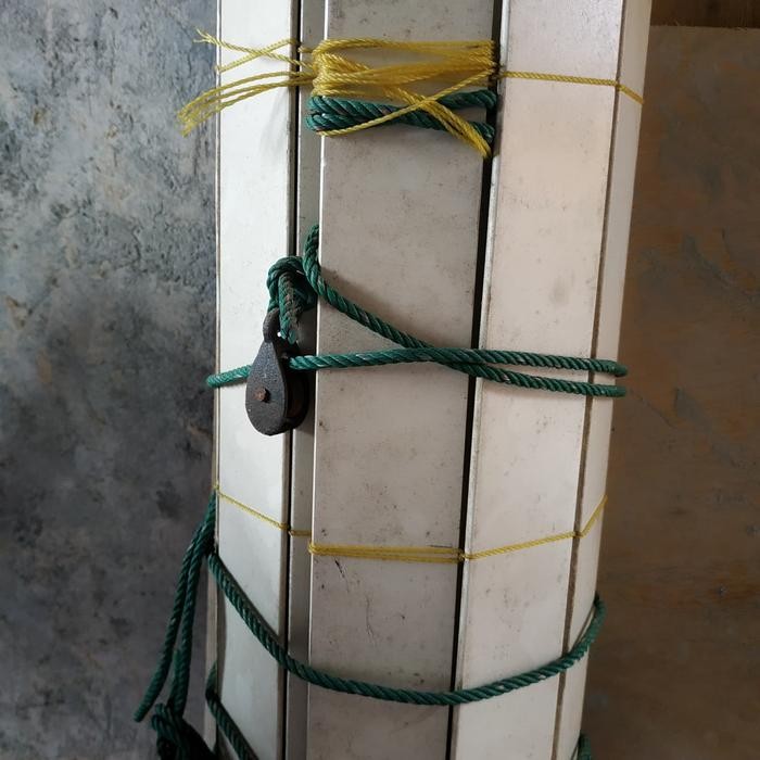 Tirai / kerei / krey kayu warna putih Outdoor