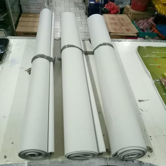 

Pilihan- Kertas Koran 65Cm X 100Cm Isi 25Lembar