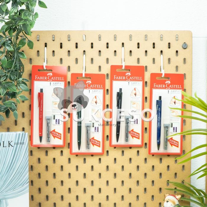 

Faber Mech Pensil + Refill Grip 0.7 Dove / Pensil Mekanik SET 0.7 DOFF