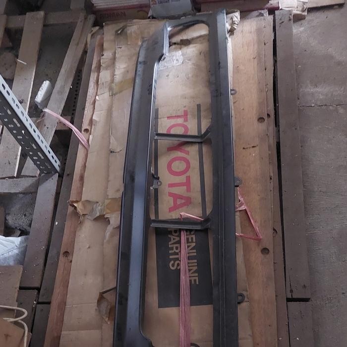 Apron Hood Toyota Corona RT132 TT132 Original