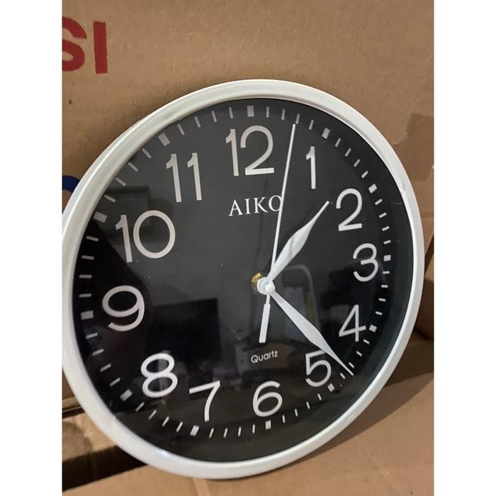 Jam Dinding aiko / jam dinding murah / Jam dinding Diameter 23cm