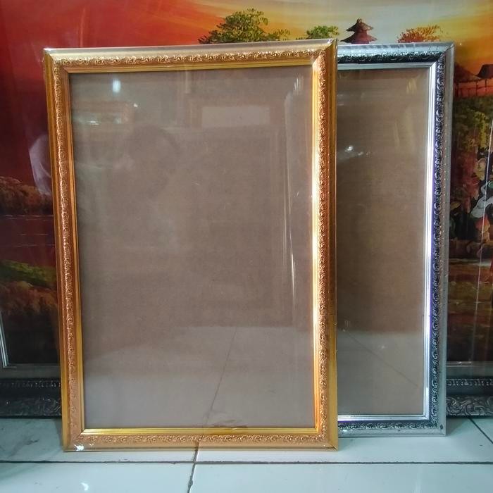Bingkai Ukir A3+ plus 32x48