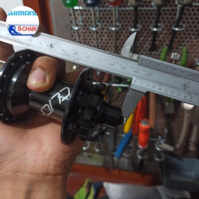 HUB BELAKANG FREEHUB NAUTILUS CLICKR 12 X 142 142MM MICROSPLINE