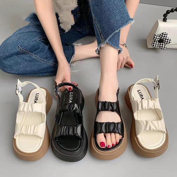 READY LURAD Sandal karet Wanita Model Casual Fashionable Lebaran Sandal Cewek HangOut Chic Sandal