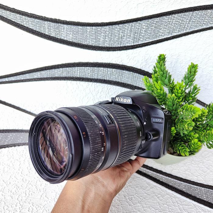 NIKON D3200 PLUS LENSA TELE 70-300MM MURAH BONUS TAS
