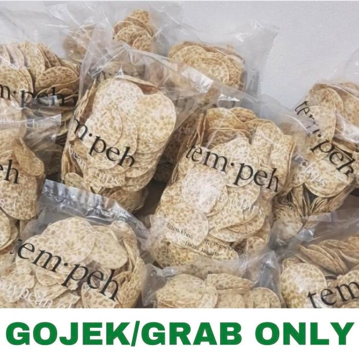 

KERIPIK TEMPE - TEMPEH - KRIPIK CAMILAN / CEMILAN GURIH ENAK! (500 GR)
