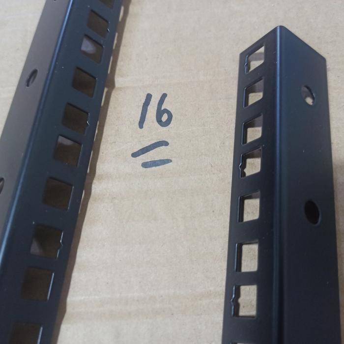 Pilihan- Besi Rel Rack Mounting 16 U - Minus Akurasi Tanda
