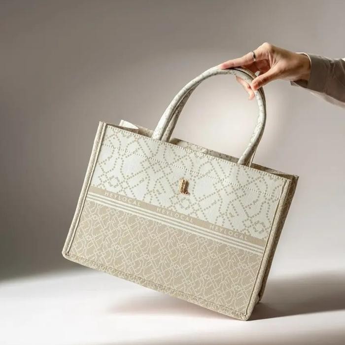 STOK TERBATAS  HEYLOCAL LEVAUGHN TOTEBAG TERJANGKAU