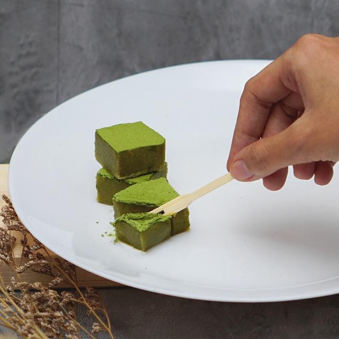 Lansungkirim- Briiz Pave Chocolate Premium Nama Chocolate