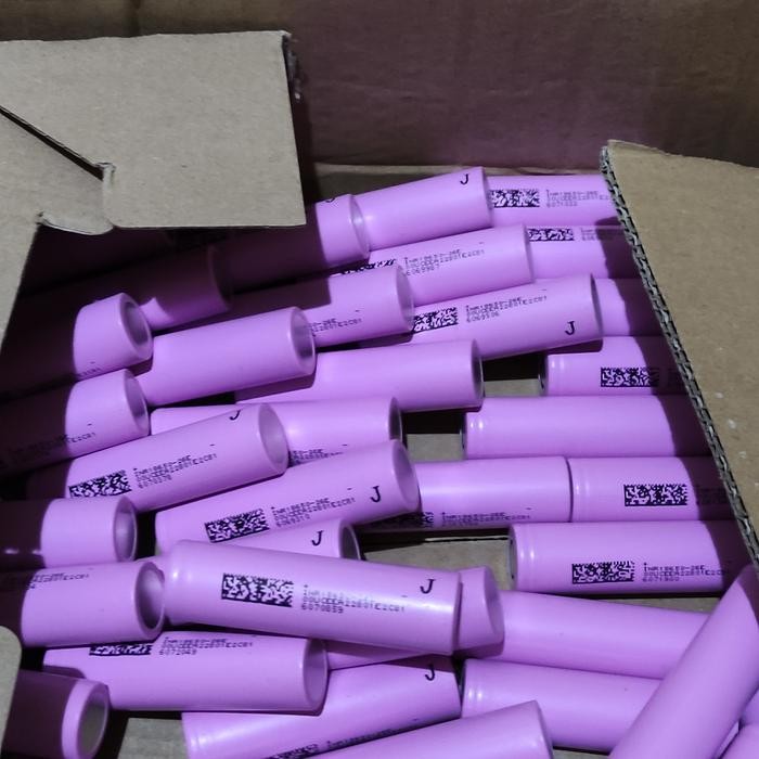 New New Battery Lithium DMEGC 2600mah 5C 15A 18650