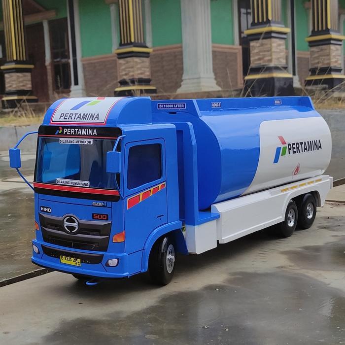 Miniatur Mobilan Truk Oleng Tronton Kayu Tangki Truk Pertamina Bagus Gercep