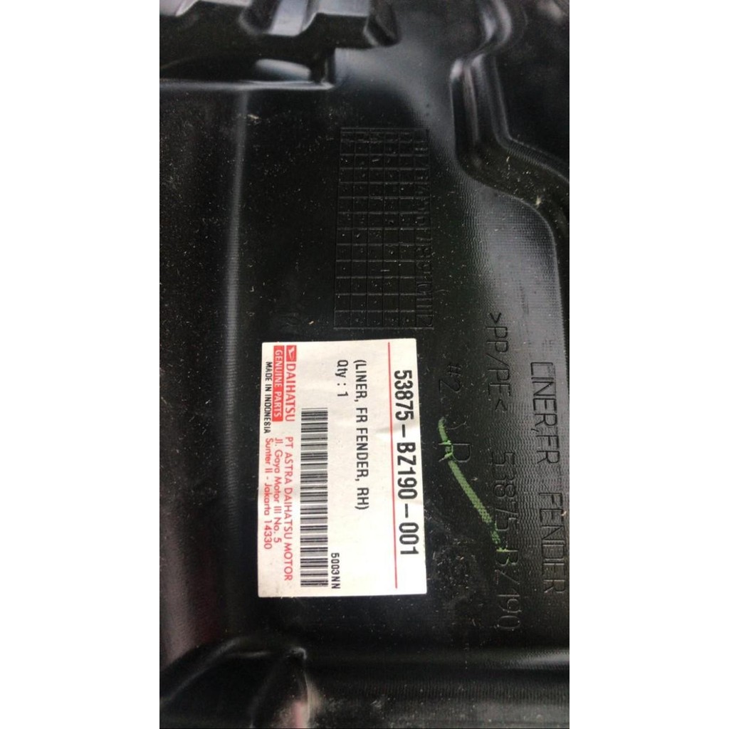 Liner Fender Kanan Avanza Xenia 2012 2013 2014 2015 Ori