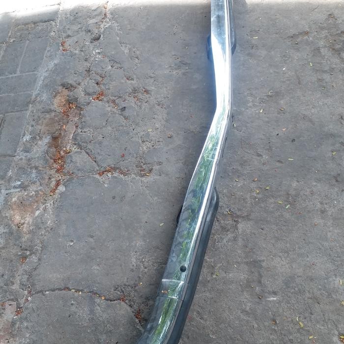 Bumper . bemper depan . belakang lkp karet mercy Mercedes tiger w123