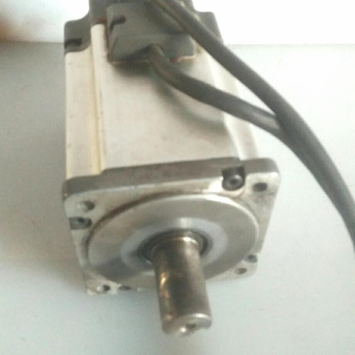 motor AC servo panasonic 750Watt