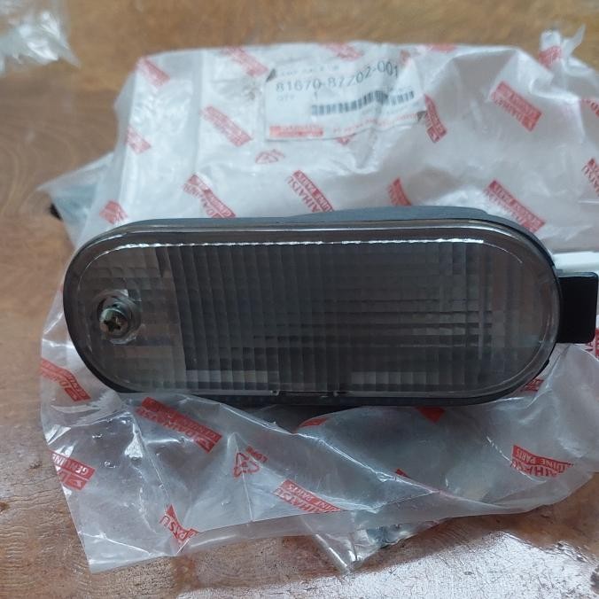 Lampu Mundur Atret Bumper Assy Daihatsu Taruna Original Daihatsu