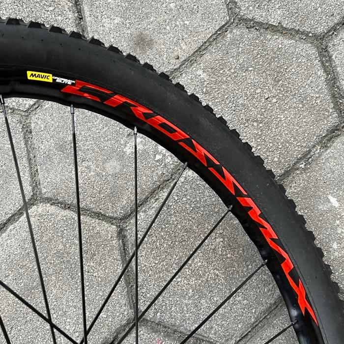 Wheelset 27.5 Mtb Ta Qr Mavic Crossmax Elite Discbrake 6 Bolts 11 Red