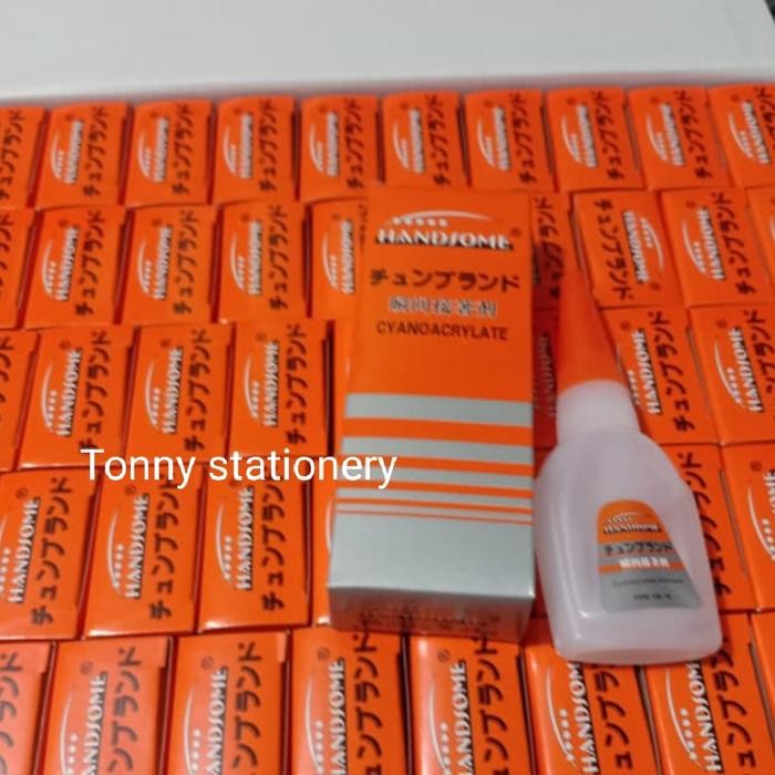 

HANDSOME LEM KOREA HANSOME ARTICO 101 SERBAGUNA UNTUK PLASTIK KAYU KARET LOGAM KULIT KERAMIK FLEXY