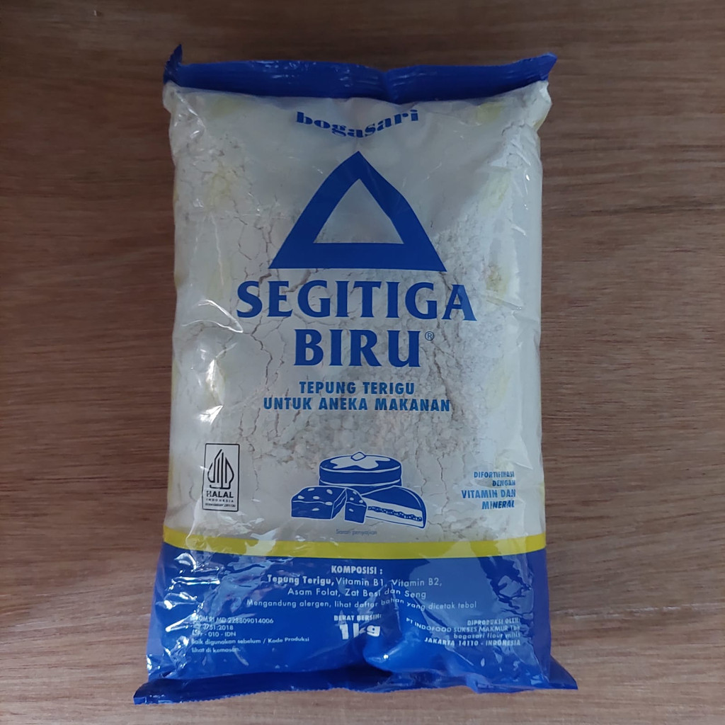 

Tepung Terigu Segitiga Biru Kemasan 1 kg