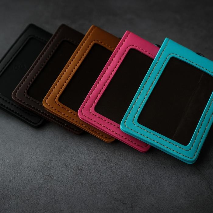 

New NAME TAG Id Card BOLAK BALIK Kulit Magnet Hijau Tali