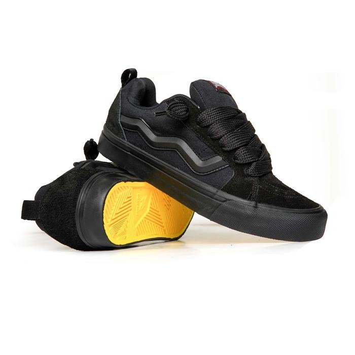 Compass - Sepatu Otaru Full Black Sepatu Sneakers Pria Wanita Canvas Casual Shoes Hitam Snekers