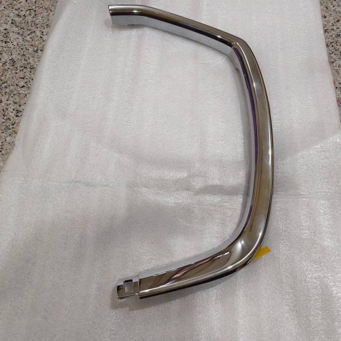 List Grill Chrome Ayla 1Pc