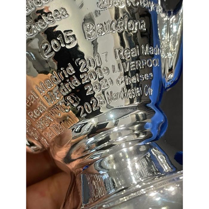 Piala Trofi UCL Mini 30cm Champions League Trophy UCL Piala La Champions Eropa Piala Jra La Champion