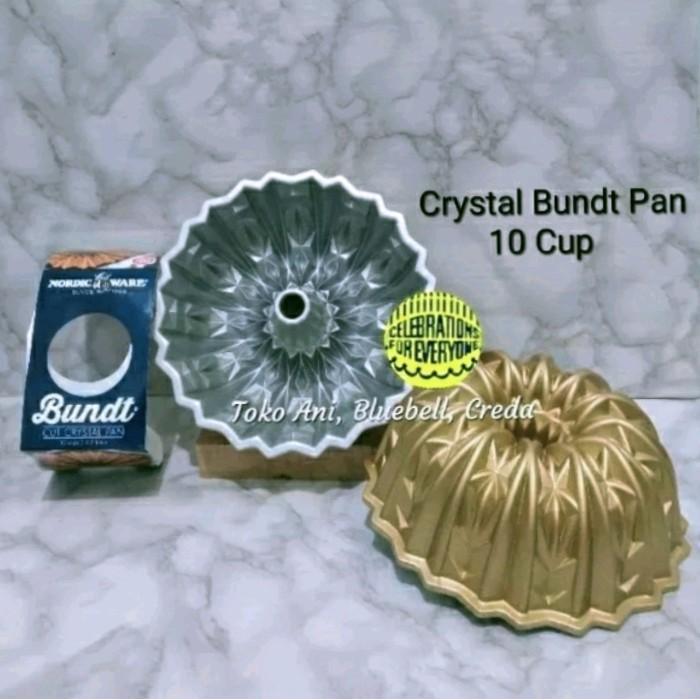 Nordic Ware Crystal Bundt Pan 10 Cup / 2.3 Ltr, 23.5cm H 9.3cm ( 92877 )