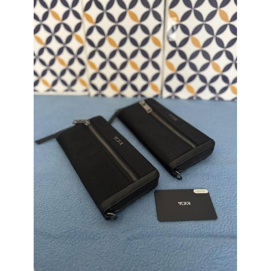 TUMI Dompet Original Baru type Voyageur Zip-Around Continental dengan Desain Elegan dan Fungsional