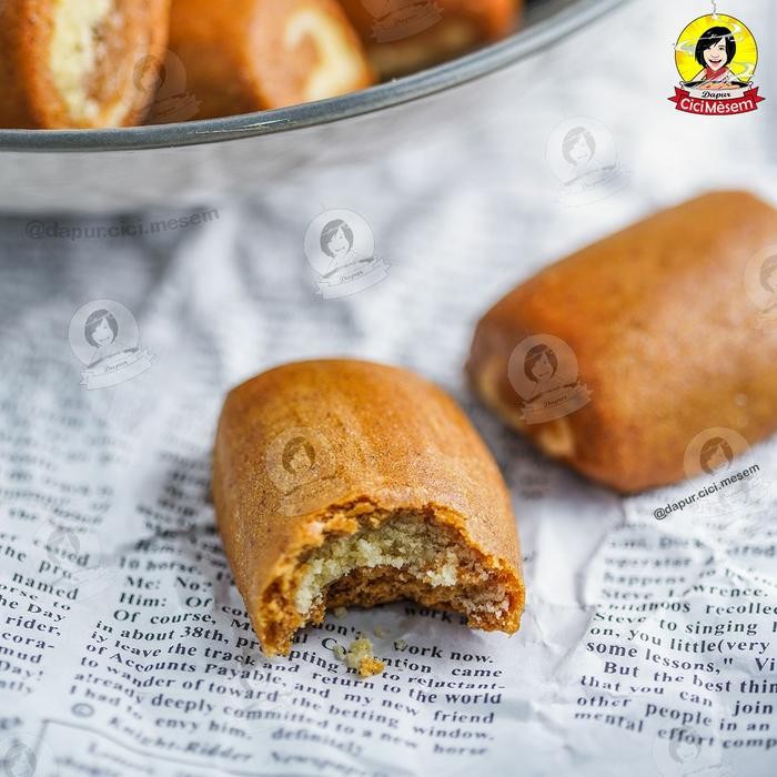 

SIAPKIRIM Kue Gambang Keju 1 Pax = 16pcs (khas Dapur Cici Mesem) READY STOCK