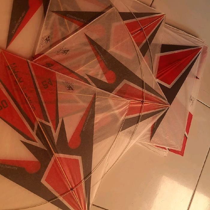 Layangan Sukhoi Aduan Super